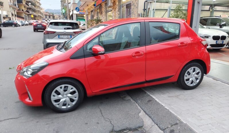 
								Toyota Yaris 1.4 D-4D 90 CV 5 porte Lounge full									