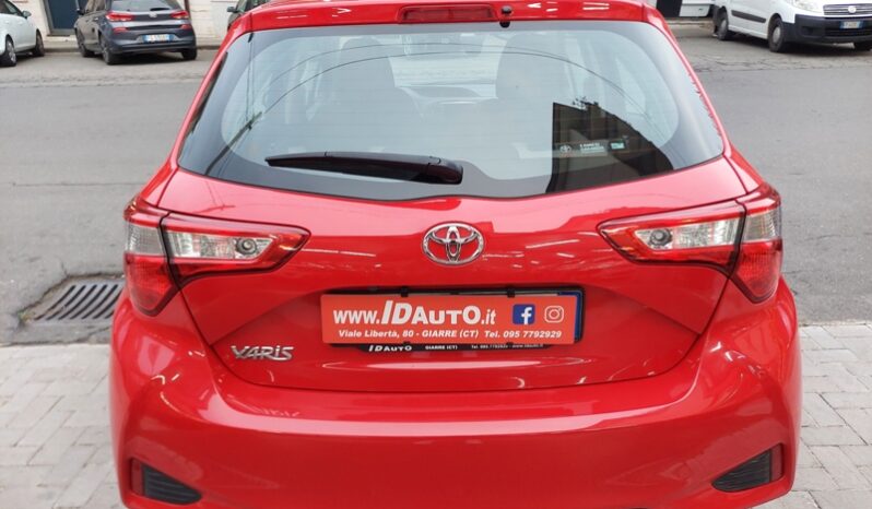 
								Toyota Yaris 1.4 D-4D 90 CV 5 porte Lounge full									