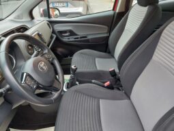 
										Toyota Yaris 1.4 D-4D 90 CV 5 porte Lounge full									