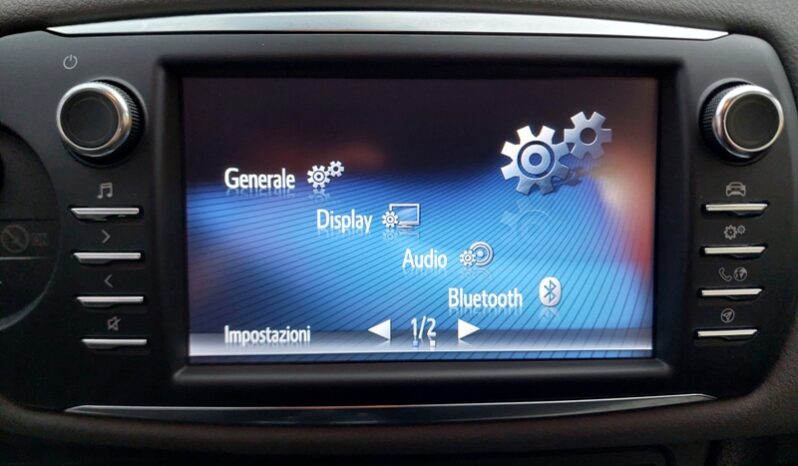 
								Toyota Yaris 1.4 D-4D 90 CV 5 porte Lounge full									