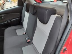 
										Toyota Yaris 1.4 D-4D 90 CV 5 porte Lounge full									