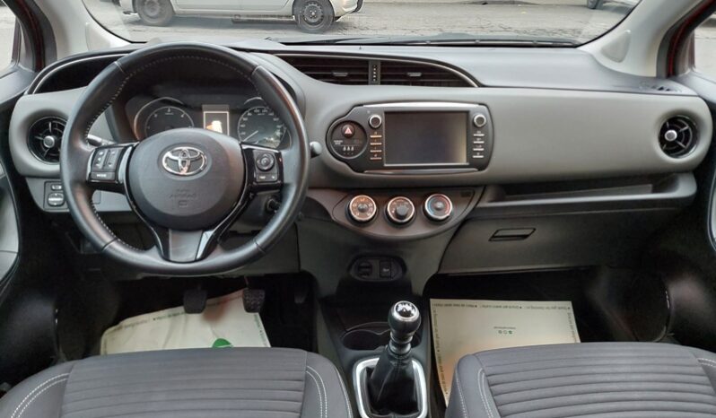 
								Toyota Yaris 1.4 D-4D 90 CV 5 porte Lounge full									