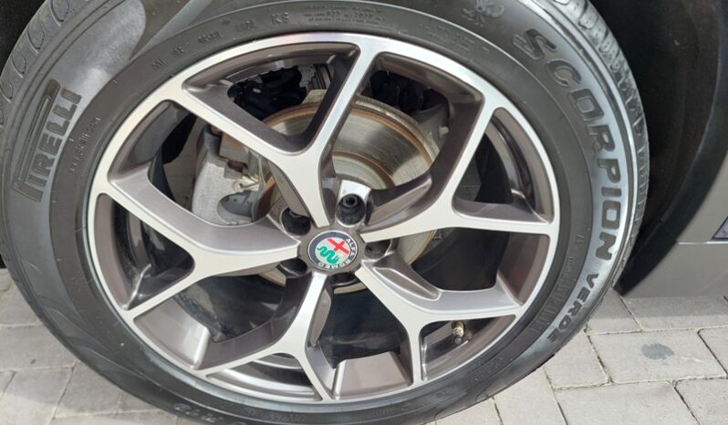 
								Alfa Romeo Stelvio 2.2 Turbodiesel 210 CV AT8 Q4 Sport Edition full									