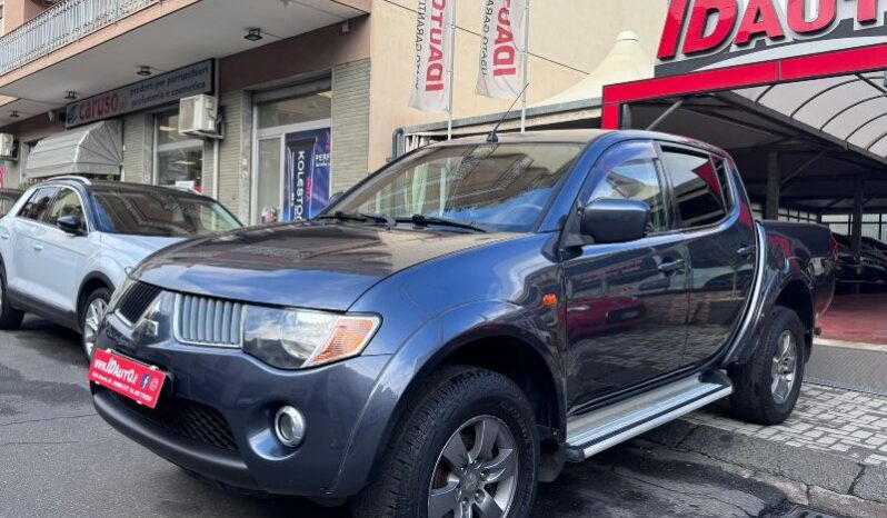 
								Mitsubishi L200 2.5 DI-D/136CV Double Cab Invite full									