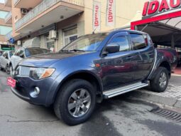 
										Mitsubishi L200 2.5 DI-D/136CV Double Cab Invite full									