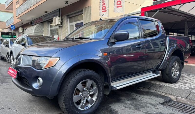 
								Mitsubishi L200 2.5 DI-D/136CV Double Cab Invite full									