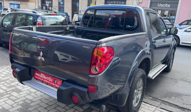 
								Mitsubishi L200 2.5 DI-D/136CV Double Cab Invite full									