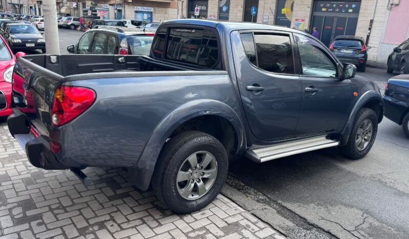 
								Mitsubishi L200 2.5 DI-D/136CV Double Cab Invite full									