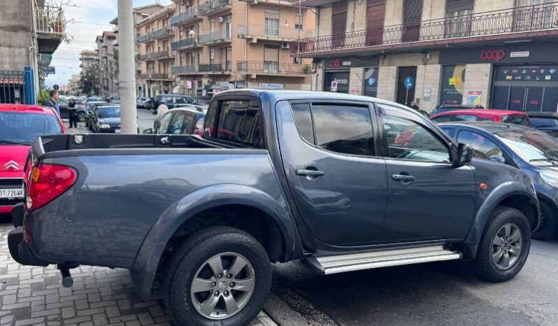 
								Mitsubishi L200 2.5 DI-D/136CV Double Cab Invite full									