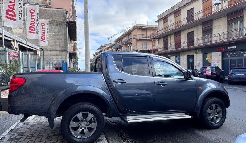 
								Mitsubishi L200 2.5 DI-D/136CV Double Cab Invite full									