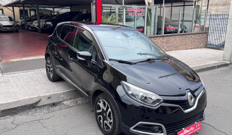 
								Renault Captur 1.2 TCe 120 CV EDC Energy R-Link full									