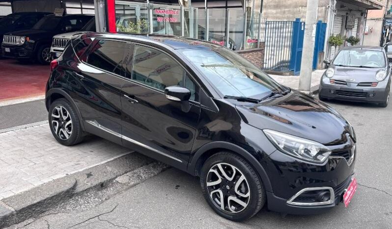 
								Renault Captur 1.2 TCe 120 CV EDC Energy R-Link full									