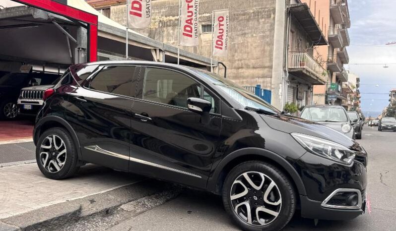 
								Renault Captur 1.2 TCe 120 CV EDC Energy R-Link full									