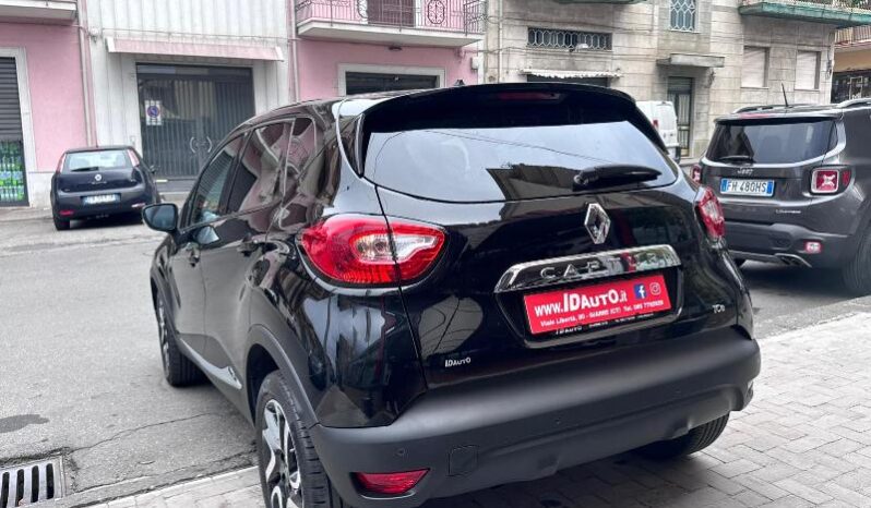 
								Renault Captur 1.2 TCe 120 CV EDC Energy R-Link full									