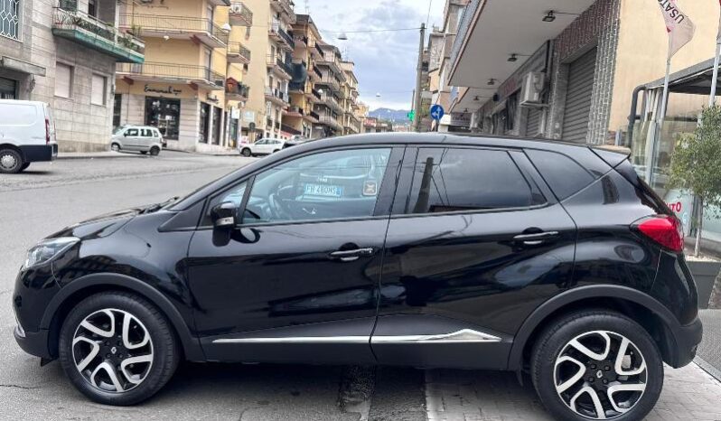 
								Renault Captur 1.2 TCe 120 CV EDC Energy R-Link full									