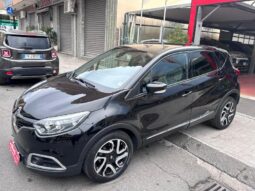 
										Renault Captur 1.2 TCe 120 CV EDC Energy R-Link full									