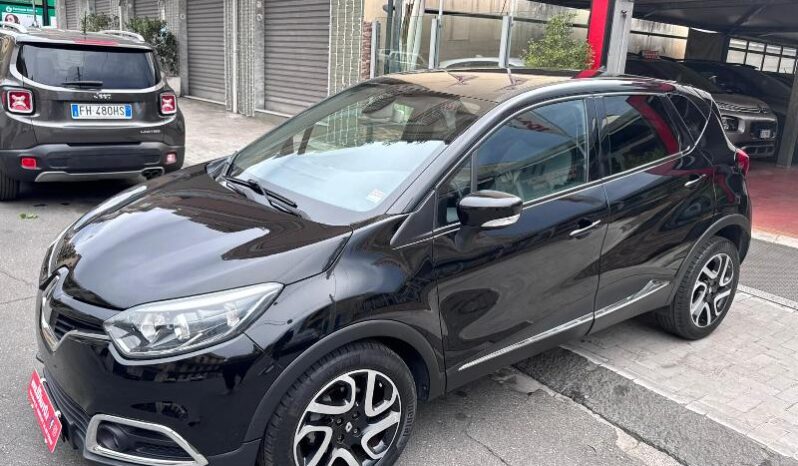 
								Renault Captur 1.2 TCe 120 CV EDC Energy R-Link full									