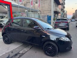 
										Lancia Ypsilon 1.3 MJT 16V 95 CV 5 porte S&S Gold full									