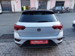 
										Volkswagen T-Roc 1.6 TDI 116 CV SCR Advanced BlueMotion Technology full									