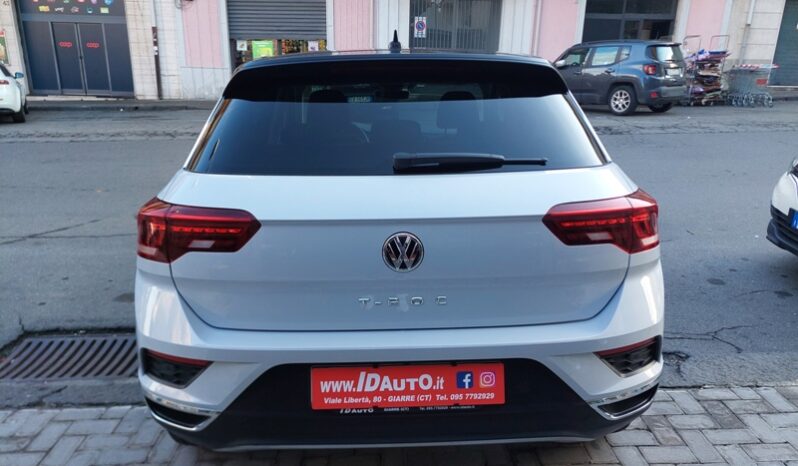 
								Volkswagen T-Roc 1.6 TDI 116 CV SCR Advanced BlueMotion Technology full									