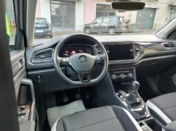 
										Volkswagen T-Roc 1.6 TDI 116 CV SCR Advanced BlueMotion Technology full									