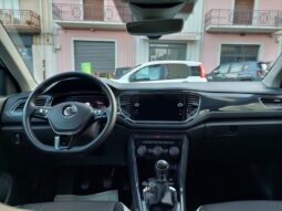 
										Volkswagen T-Roc 1.6 TDI 116 CV SCR Advanced BlueMotion Technology full									