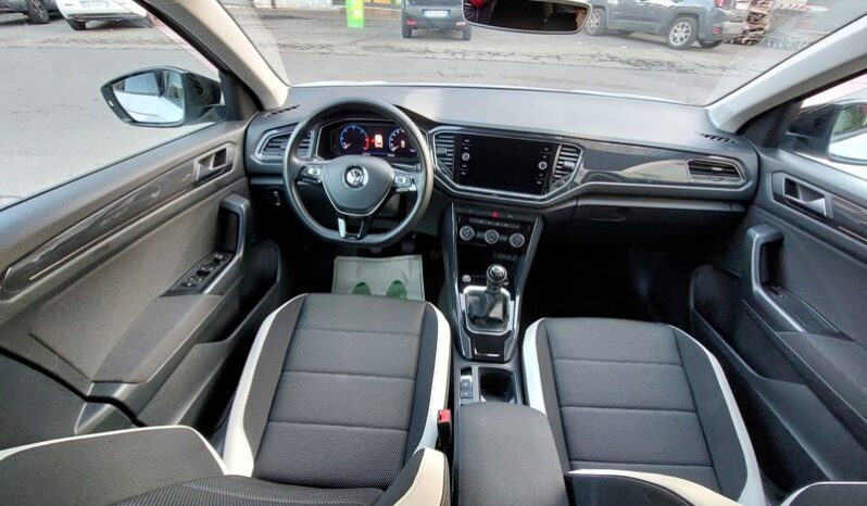 
								Volkswagen T-Roc 1.6 TDI 116 CV SCR Advanced BlueMotion Technology full									