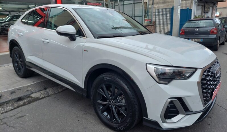 
								Audi Q3 SPB 35 TDI S tronic S line edition full									