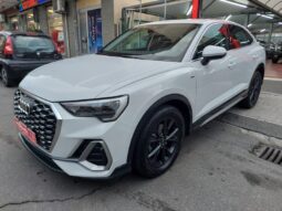 
										Audi Q3 SPB 35 TDI S tronic S line edition full									