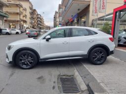 
										Audi Q3 SPB 35 TDI S tronic S line edition full									