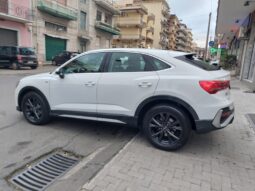 
										Audi Q3 SPB 35 TDI S tronic S line edition full									