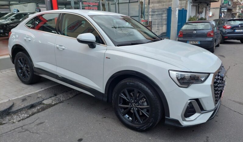 
								Audi Q3 SPB 35 TDI S tronic S line edition full									