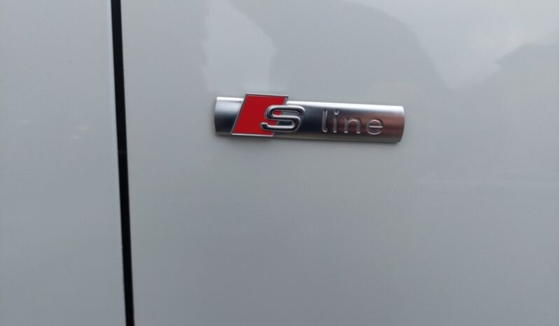 
								Audi Q3 SPB 35 TDI S tronic S line edition full									