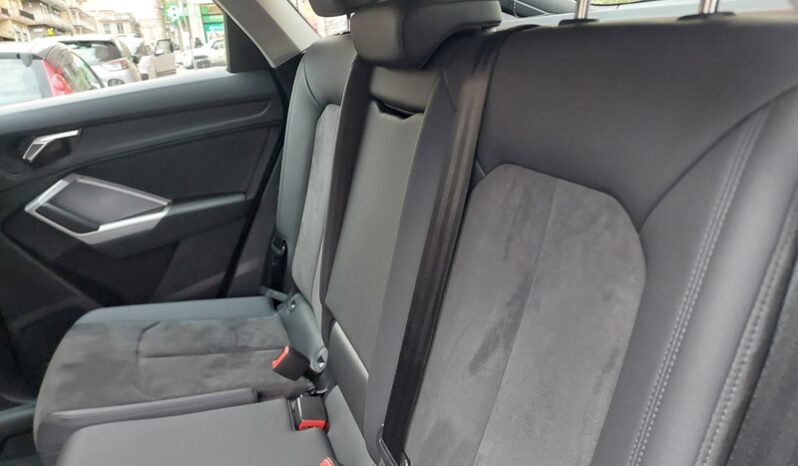 
								Audi Q3 SPB 35 TDI S tronic S line edition full									