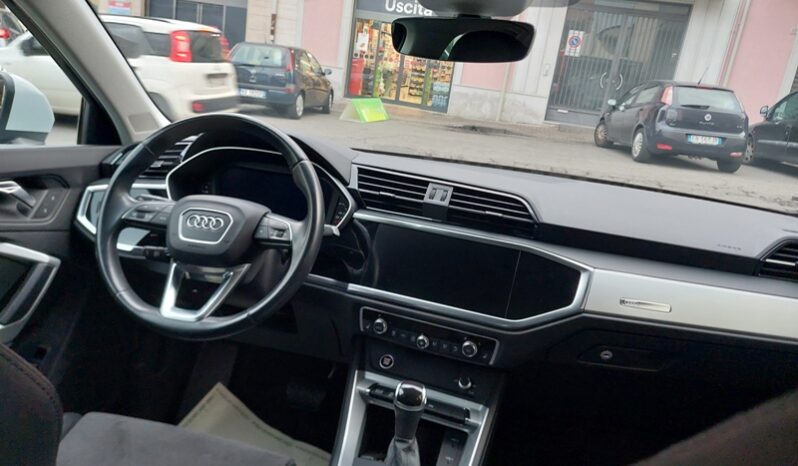 
								Audi Q3 SPB 35 TDI S tronic S line edition full									