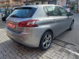 
										Peugeot 308 1.6 BlueHDi 120 CV S&S Allure full									