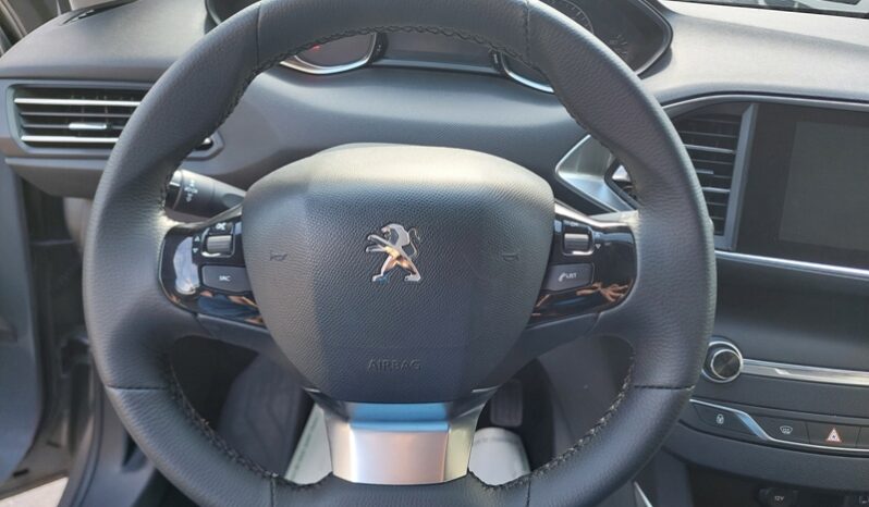 
								Peugeot 308 1.6 BlueHDi 120 CV S&S Allure full									