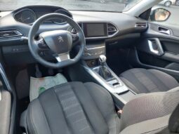 
										Peugeot 308 1.6 BlueHDi 120 CV S&S Allure full									