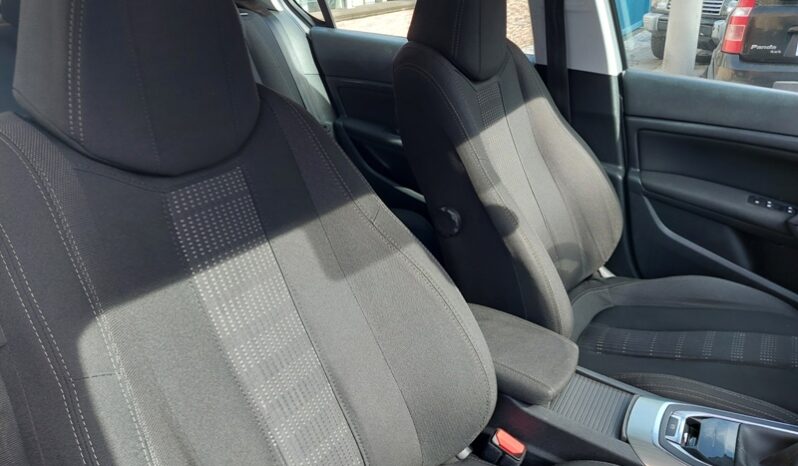 
								Peugeot 308 1.6 BlueHDi 120 CV S&S Allure full									