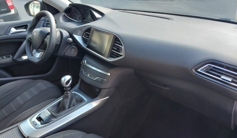 
								Peugeot 308 1.6 BlueHDi 120 CV S&S Allure full									