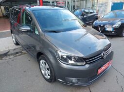 
										Volkswagen Touran Business 1.6 TDI DSG Comfortline full									
