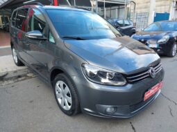 
										Volkswagen Touran Business 1.6 TDI DSG Comfortline full									