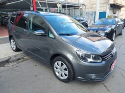 
										Volkswagen Touran Business 1.6 TDI DSG Comfortline full									