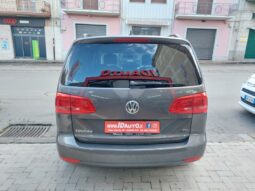 
										Volkswagen Touran Business 1.6 TDI DSG Comfortline full									