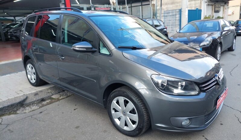 
								Volkswagen Touran Business 1.6 TDI DSG Comfortline full									
