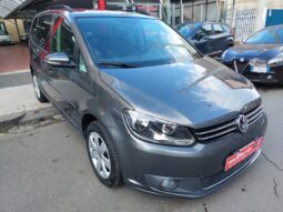 
										Volkswagen Touran Business 1.6 TDI DSG Comfortline full									