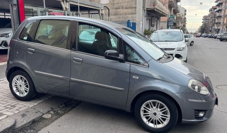 
								Lancia MUSA 1.3 Mjt 95 CV Gold full									