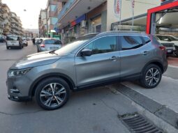 
										Nissan Qashqai 1.5 dCi 110 CV N-Connecta full									