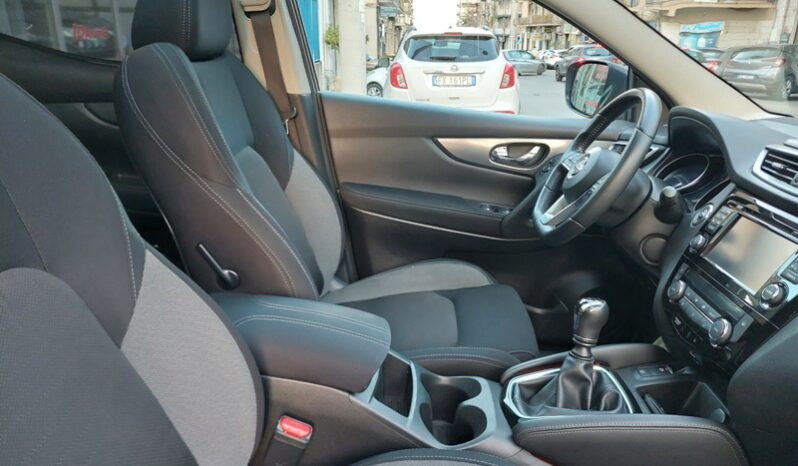 
								Nissan Qashqai 1.5 dCi 110 CV N-Connecta full									