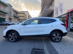
										Nissan Qashqai 1.5 dCi 110 CV N-Connecta full									